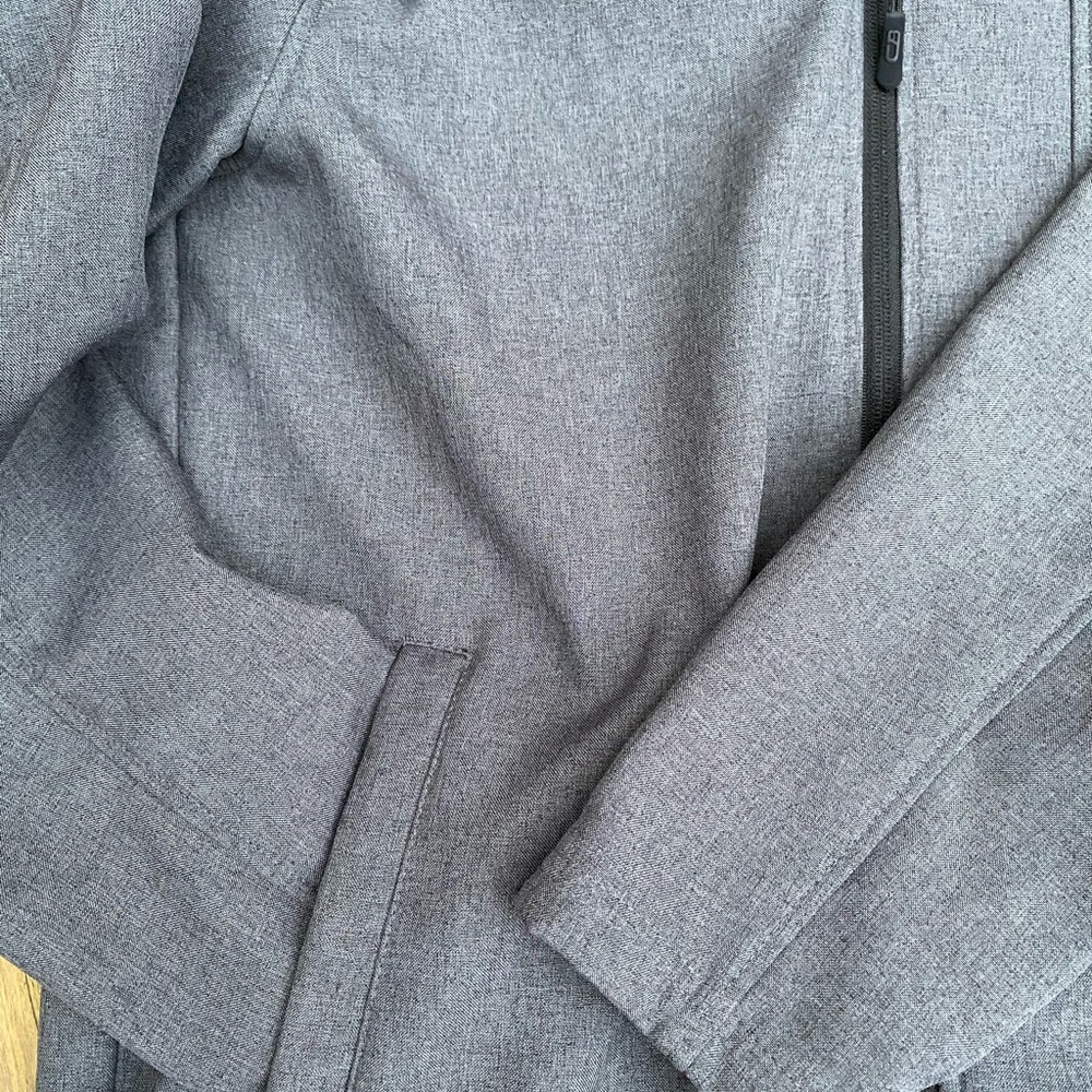 Jacket - Picture 2 of 3
